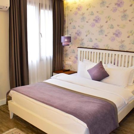 Focamor Otel Yenifoca Luaran gambar