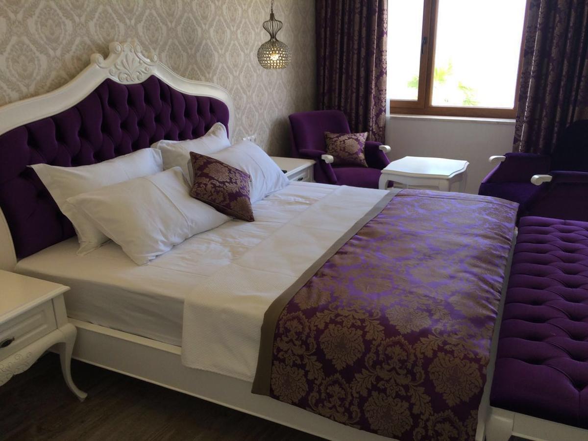 Focamor Otel Yenifoca Luaran gambar