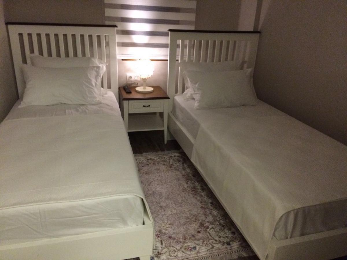 Focamor Otel Yenifoca Luaran gambar